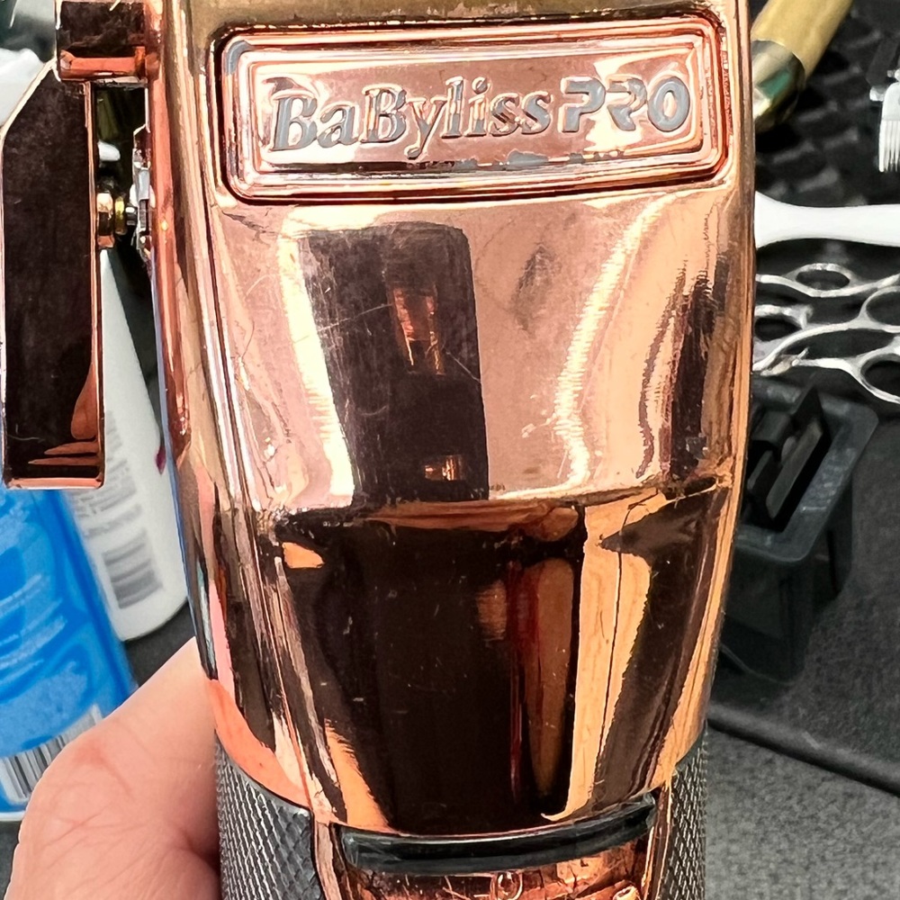 Barbering clipper